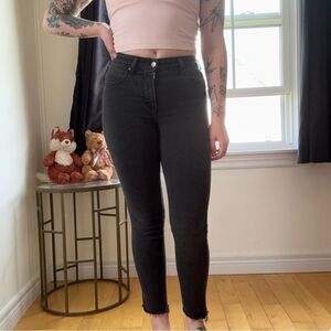 Levi’s 721 High Rise Skinny Jeans